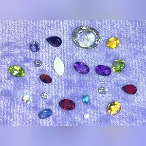 9 CT. Lot of Precious & Semiprecious Faceted Gemstones!